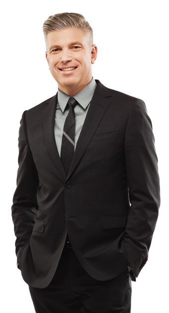 Photo of College Registrar Michael Salvatori smiling.